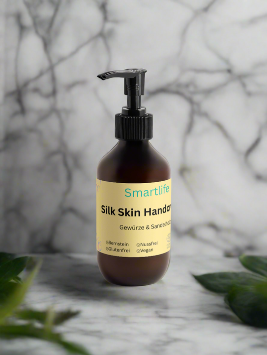 ✨ Silk Skin Handcreme, Gewürze & Sandelholz